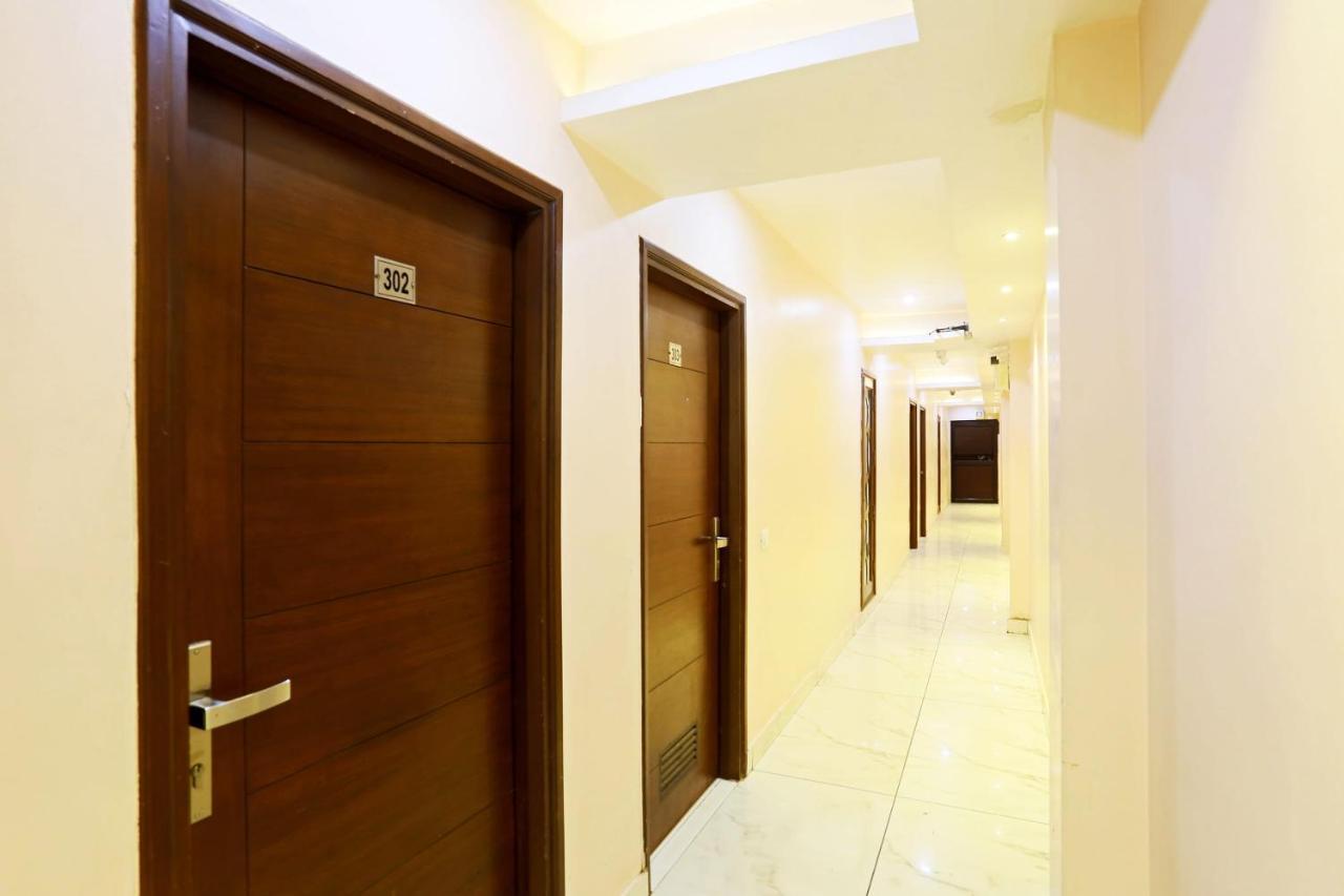 Capital O 23188 Glory Villa Yeni Delhi Dış mekan fotoğraf